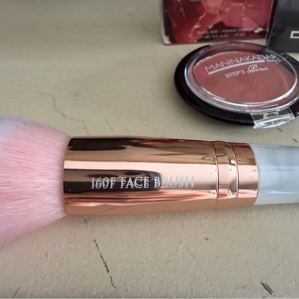 Makeup Color Set - Picture 4 of 16